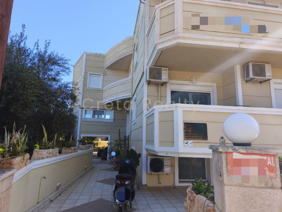 Κτήριο στην Ανάληψη, Γούβες — Φωτογραφία 4 από 6